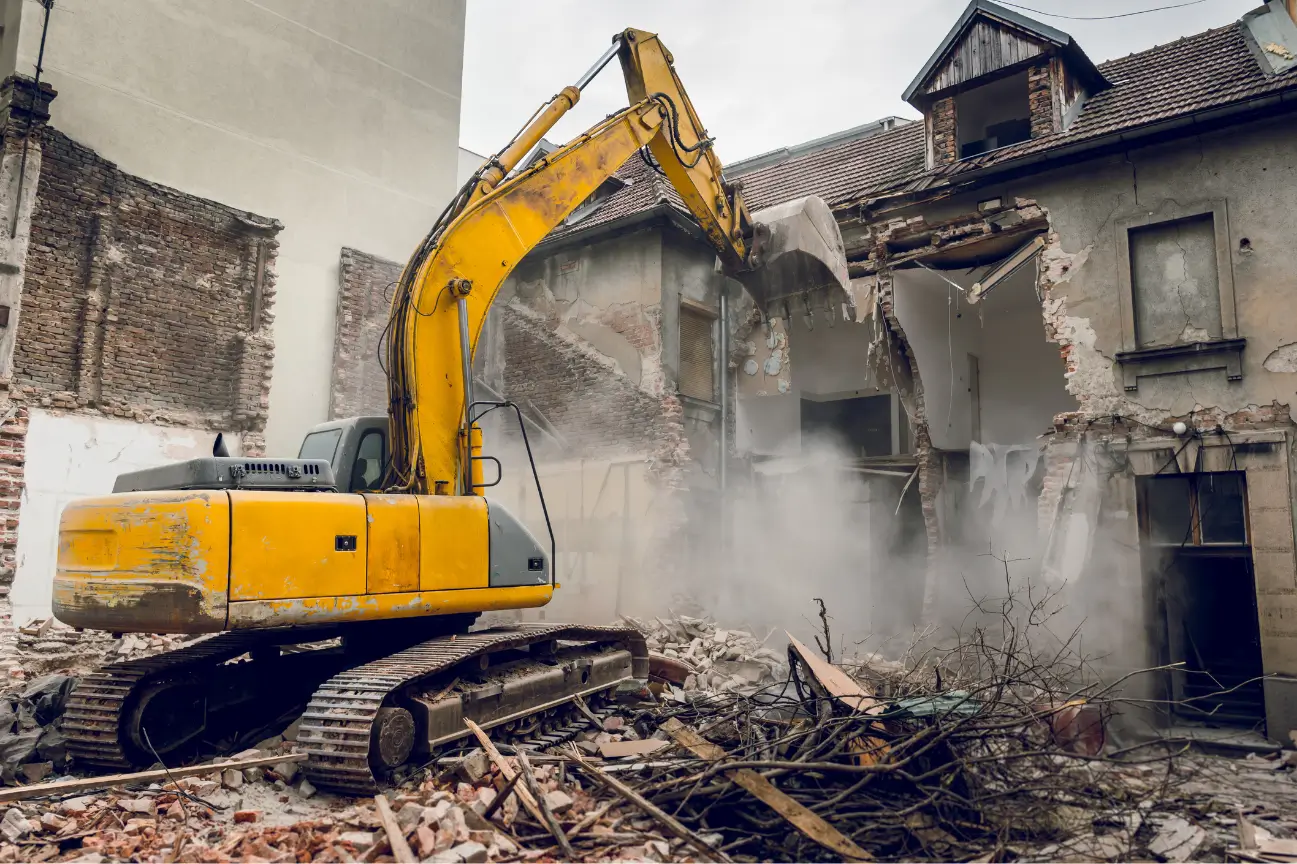 At Site Clearance West Auckland, we do demolition and earthmoving to clear old structures and reshape land for new projects.